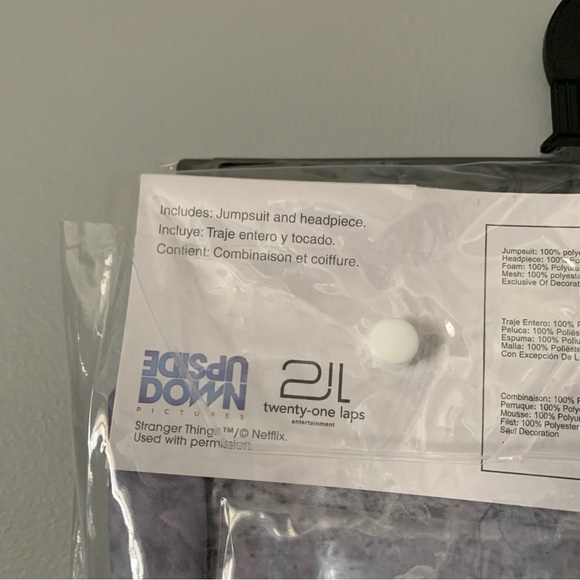 NIP. DISGUISE Stranger Things Kids Demogorgon Costume - Picture 4 of 7